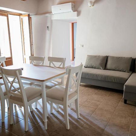 La Portella Quiet Residence Oriolo  Exterior photo